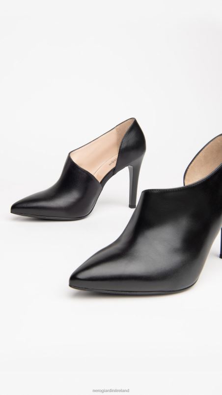 NeroGiardini Women Art. I117220DE leather ankle boots Nero N8HP4157