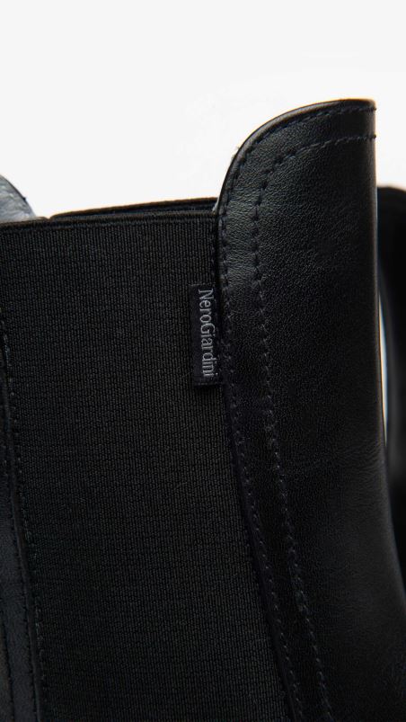 NeroGiardini Women Art. I309153D suede chelsea boots Nero N8HP4208