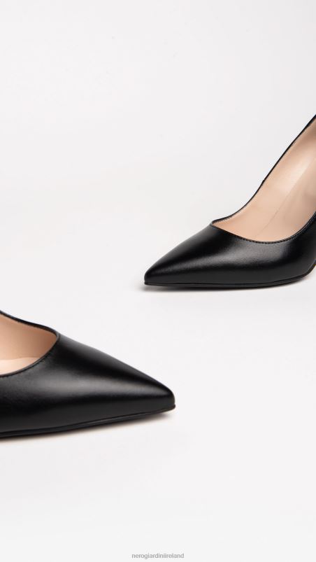 NeroGiardini Women Art. E307071DE leather pumps Nero N8HP446
